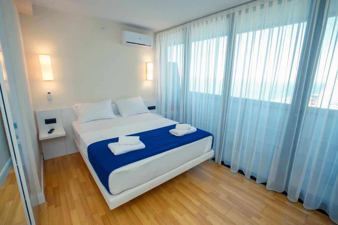 Panorama Orbi City Center Suite Sea View Batumi Exterior photo