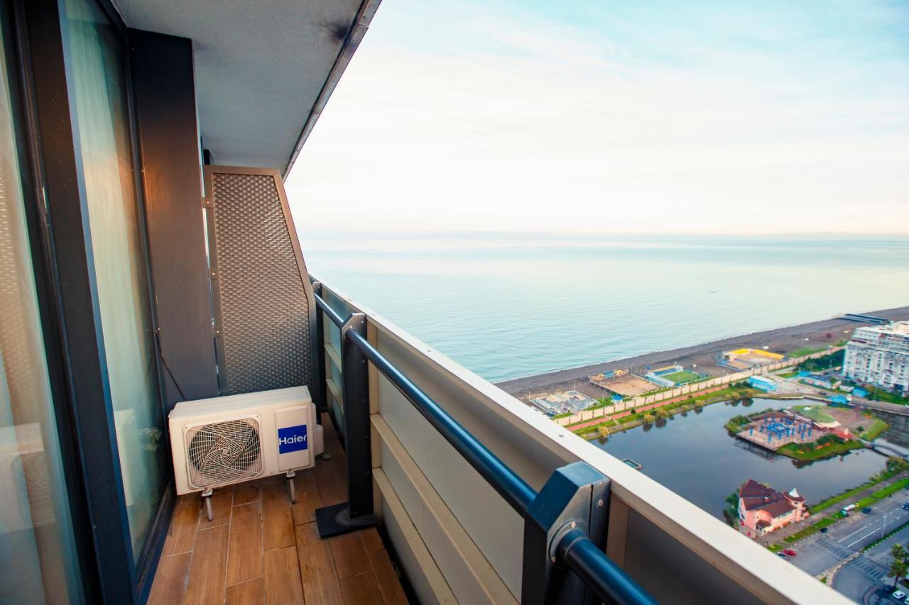 Panorama Orbi City Center Suite Sea View Batumi Exterior photo