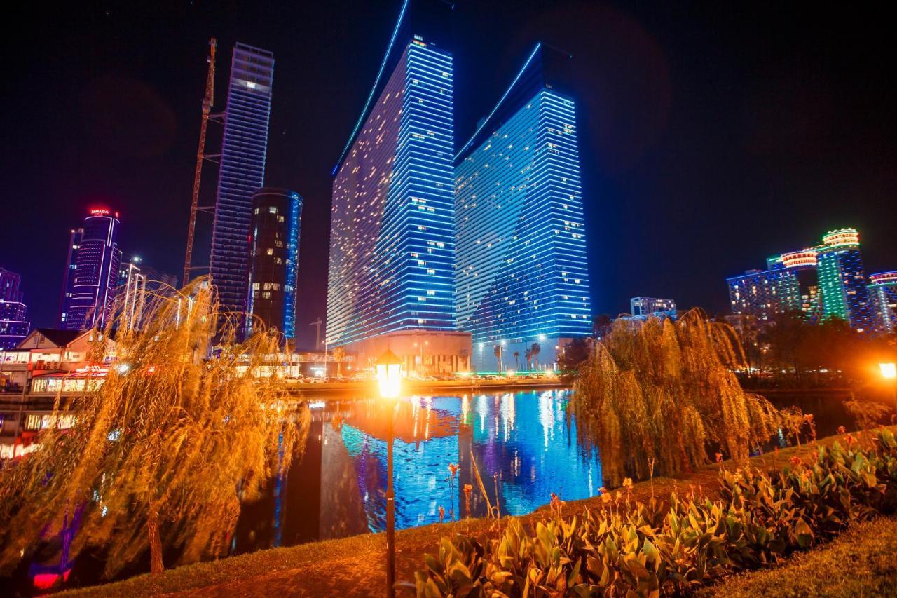Panorama Orbi City Center Suite Sea View Batumi Exterior photo