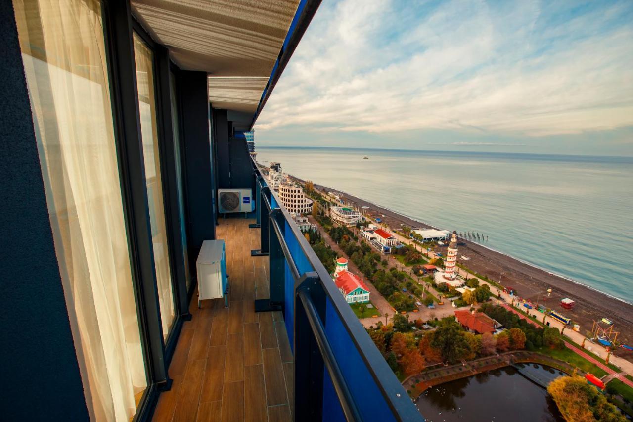 Panorama Orbi City Center Suite Sea View Batumi Exterior photo