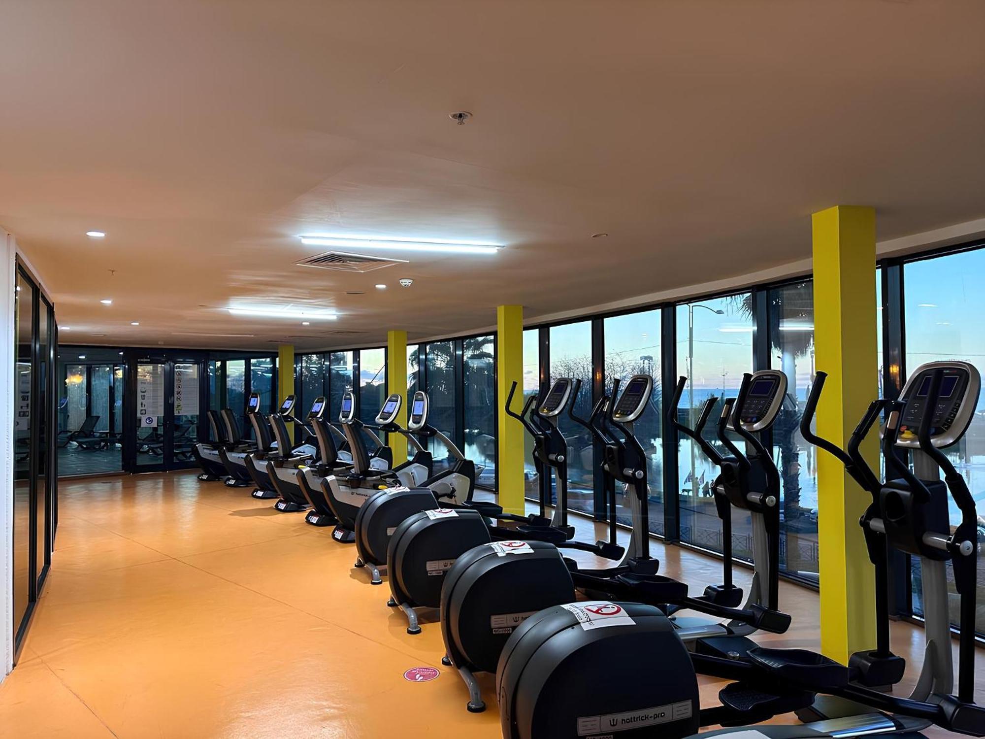 Panorama Orbi City Center Suite Sea View Batumi Exterior photo